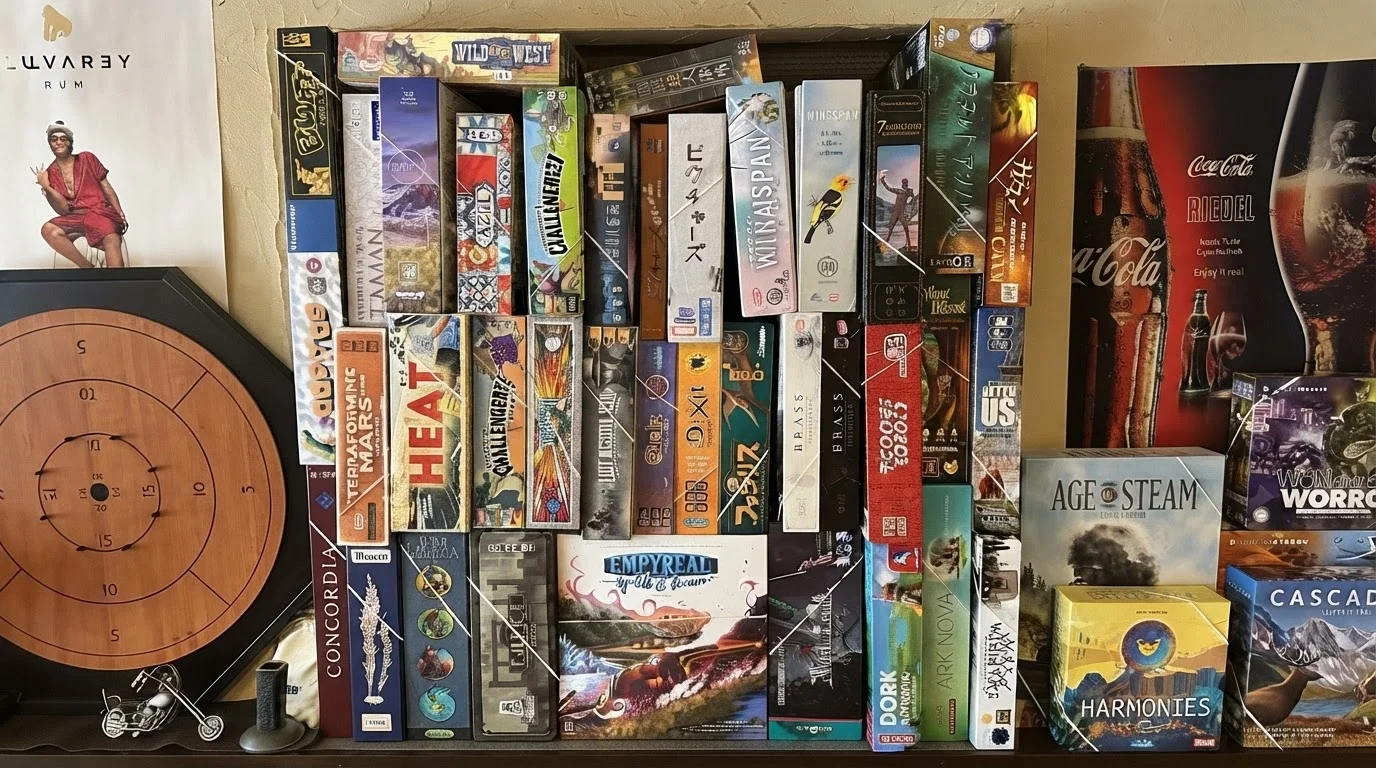 Cafe & Bar Swellの棚に並ぶさまざまなボードゲーム
